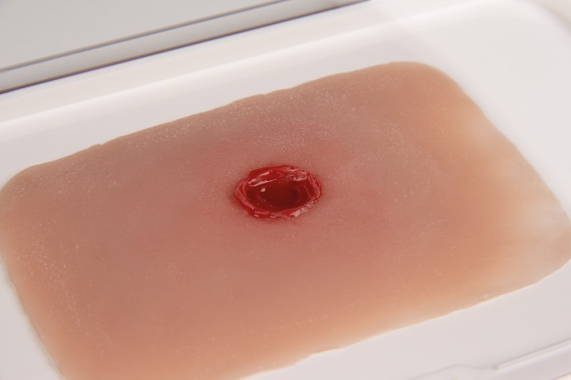 WUNDMOULAGE EINSCHUSSWUNDE WUNDMOULAGE EINSCHUSSWUNDE
